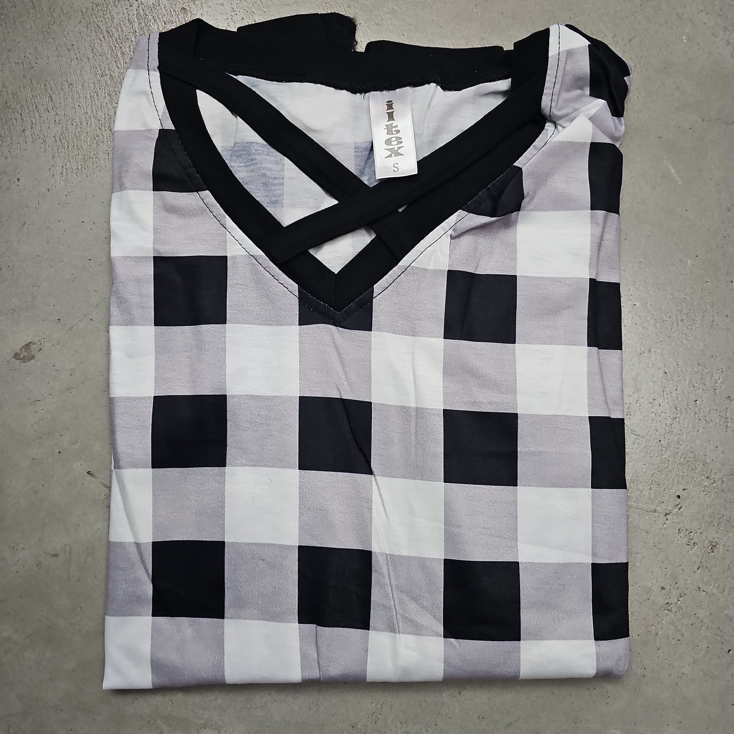 Criss Cross V-Kneck Plaid Top