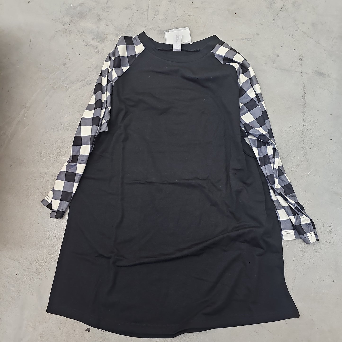 Buffalo Plaid Raglan Blue/Dark Gray Sleeve