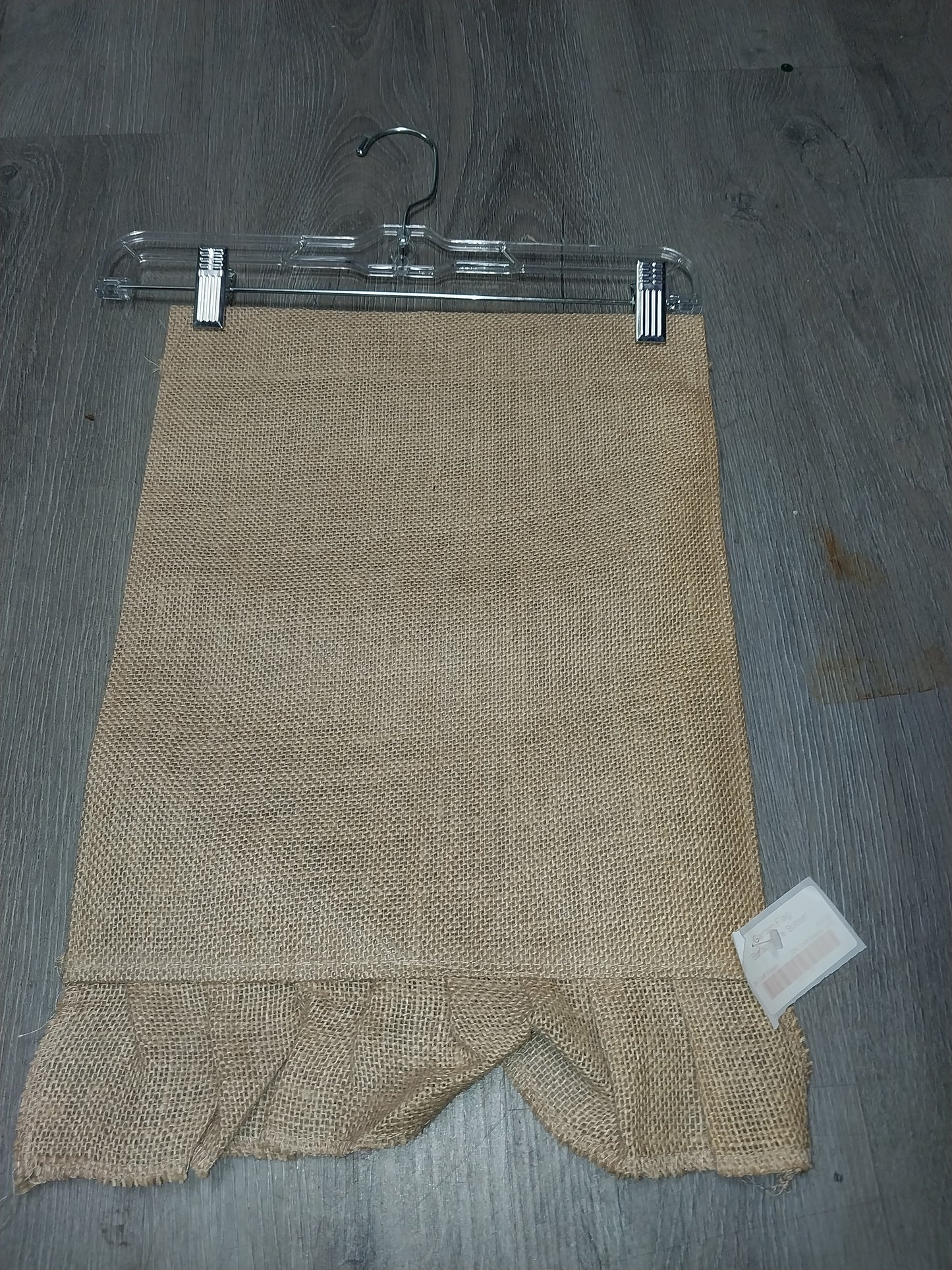 Burlap Ruffle Bottom Garden Flag