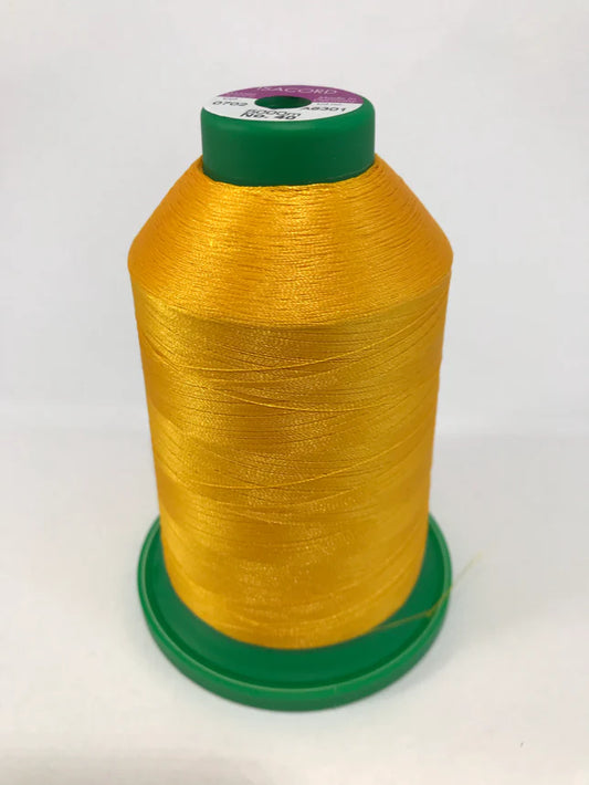 0702 Papaya - Isacord Embroidery Thread 40WT 5000M