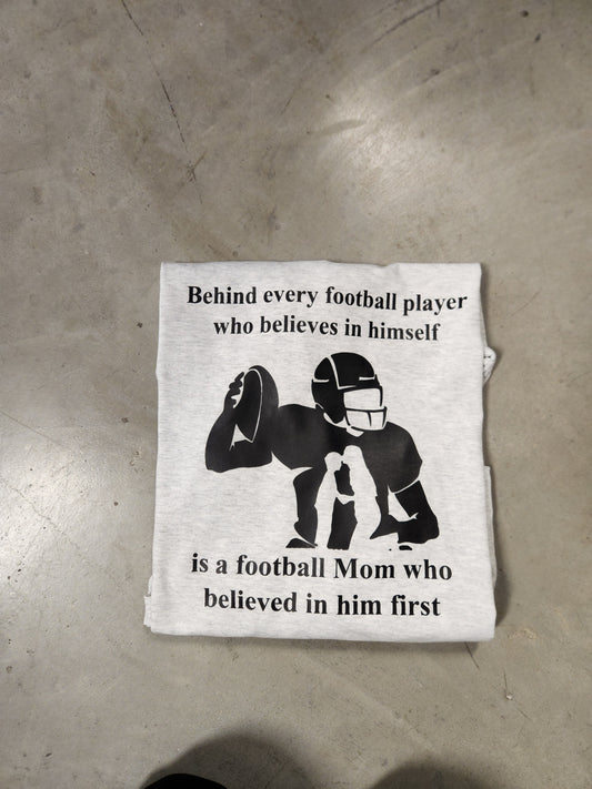Behind Every Football Player is a Mom Black Single Color (Adult)